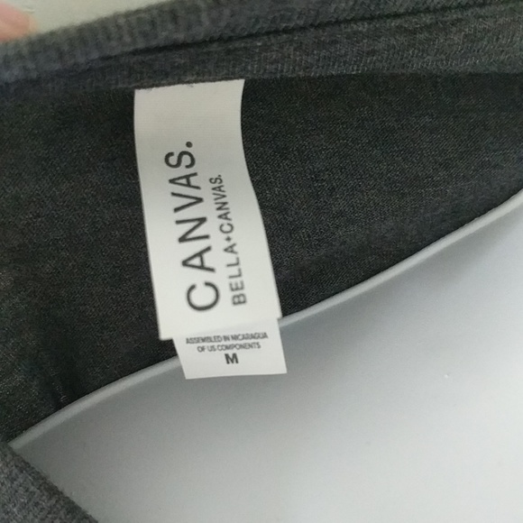 *Living on a Prayer* Graphic Vneck - Picture 2 of 2